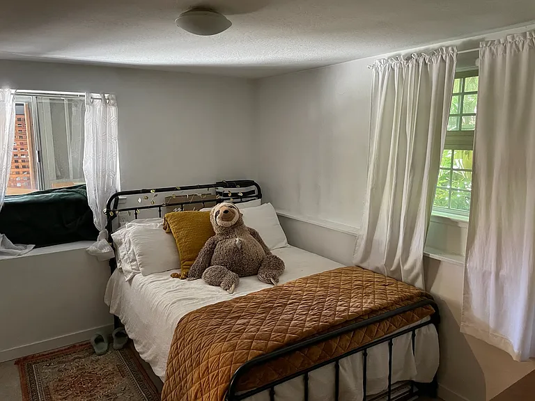 2112 Curtis St — Photo 9