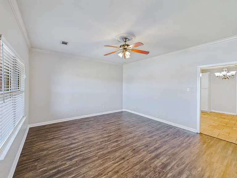 29 Green Apple Dr-9_04212026