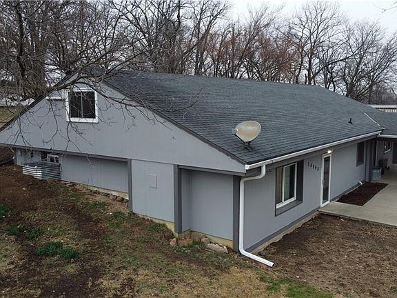 4th image of 14298 Leavenworth Rd