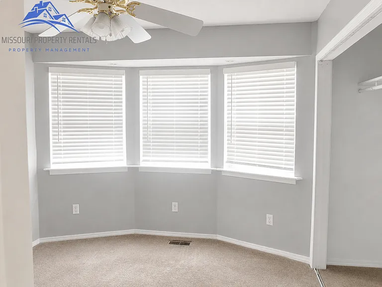 216 Spring Meadows Pkwy — Photo 13
