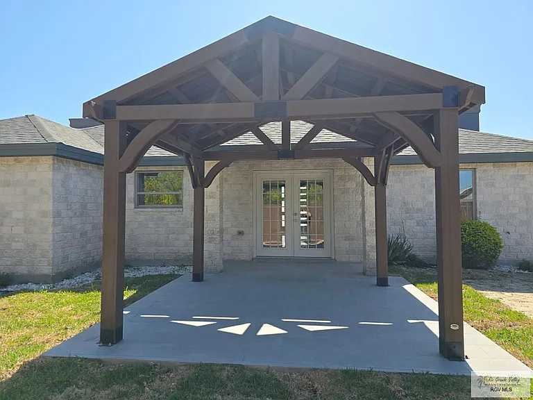 6802 Bonham Rd — Photo 21