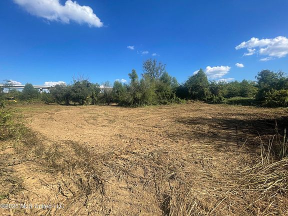 3rd image of Old Twin Lake Rd