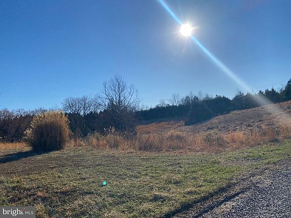 3rd image of Woodward Ln