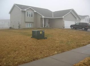 1721 Whitetail Run, Buffalo, MN 55313