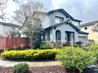 912 Hogwarts Cir, Petaluma, CA 94954
