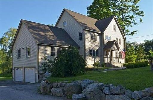 2nd image of 56 Fruit St
