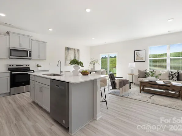 208 Brinkley Dr #10, Kings Mountain, NC 28086