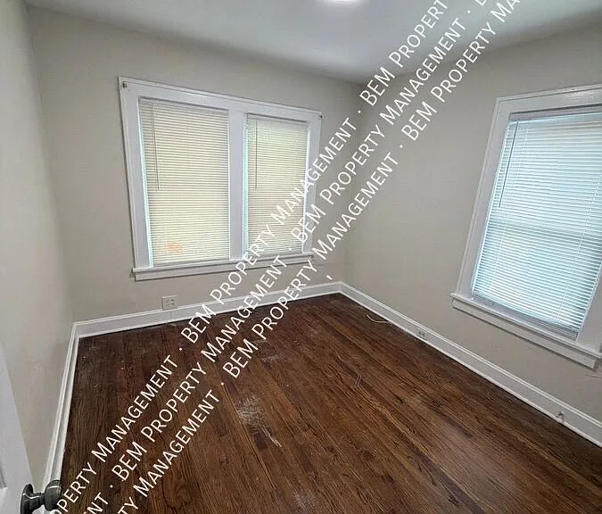 4427 Agnes Ave — Photo 14