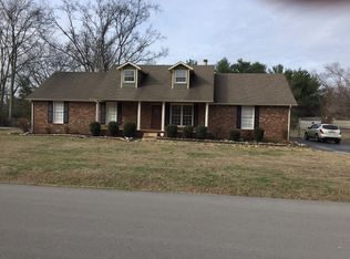 674 Plantation Dr, Murfreesboro, TN 37128