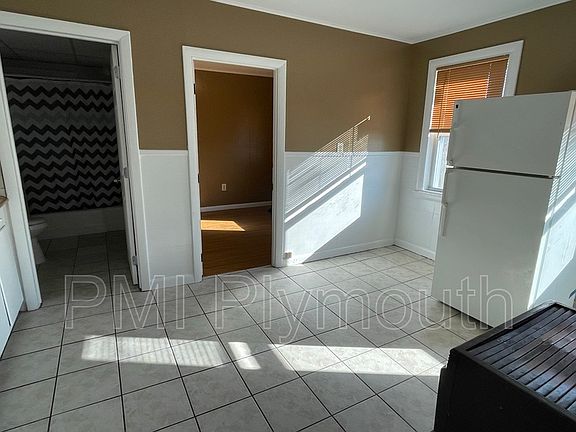 4th image of 590-592 S 1st St APT 1E