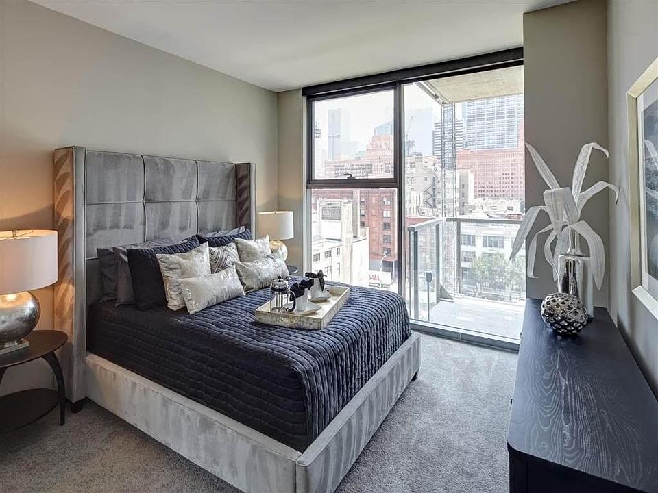 1st image of 122 N Desplaines St #1311