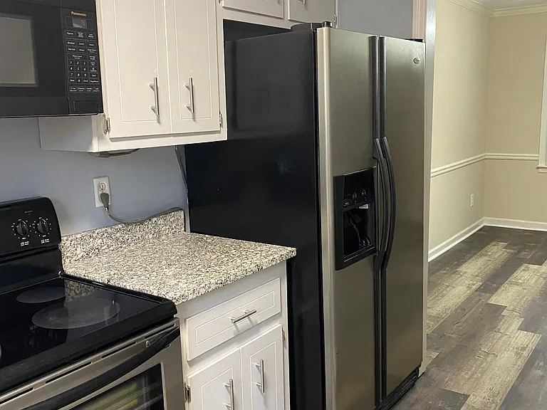 1414 Old Virginia Ct SE — Photo 4
