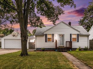 1914 E Fox St, South Bend, IN 46613