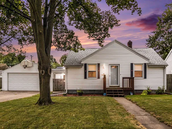 1914 E Fox St, South Bend, IN 46613