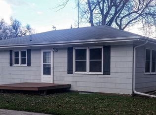 670 East St, Utica, NE 68456