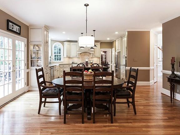 5th image of 2035 Brooke Forest Ct