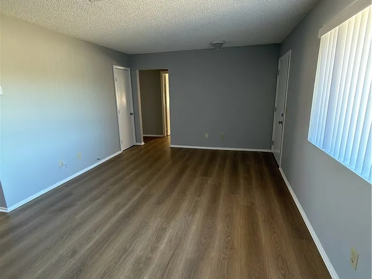 10547 Cochiti Rd — Photo 9