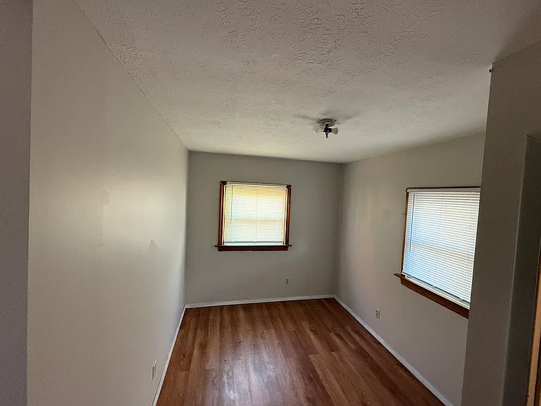 14127 Palmer Rd SW — Photo 17