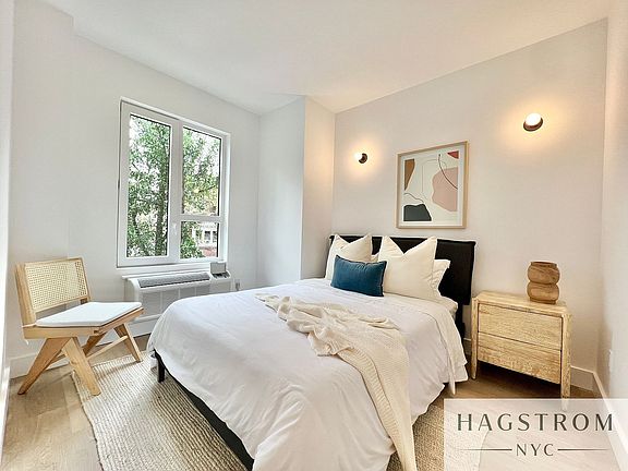 3rd image of 1042 President St #7D