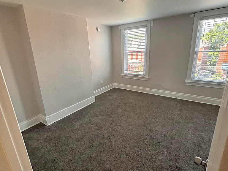 4117 Lydia St — Photo 3