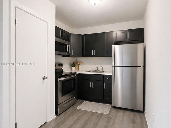 2nd image of 1177 NW 8th Street Rd APT 5