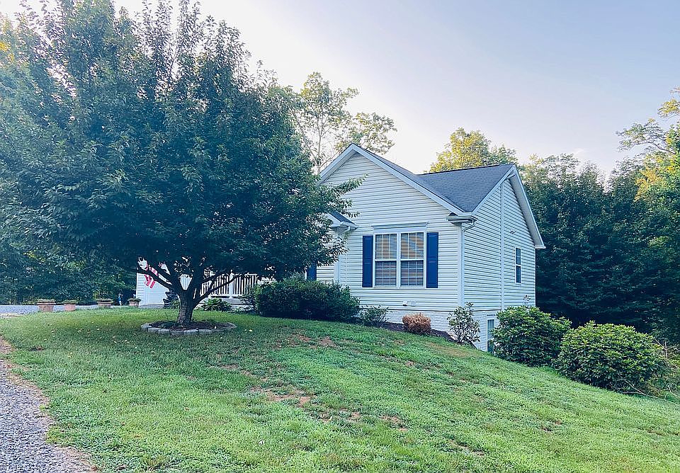 1st image of 26244 Stonesiffer Ln