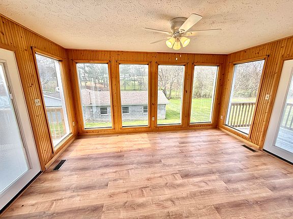 3rd image of 3498 Old Kentucky Rd