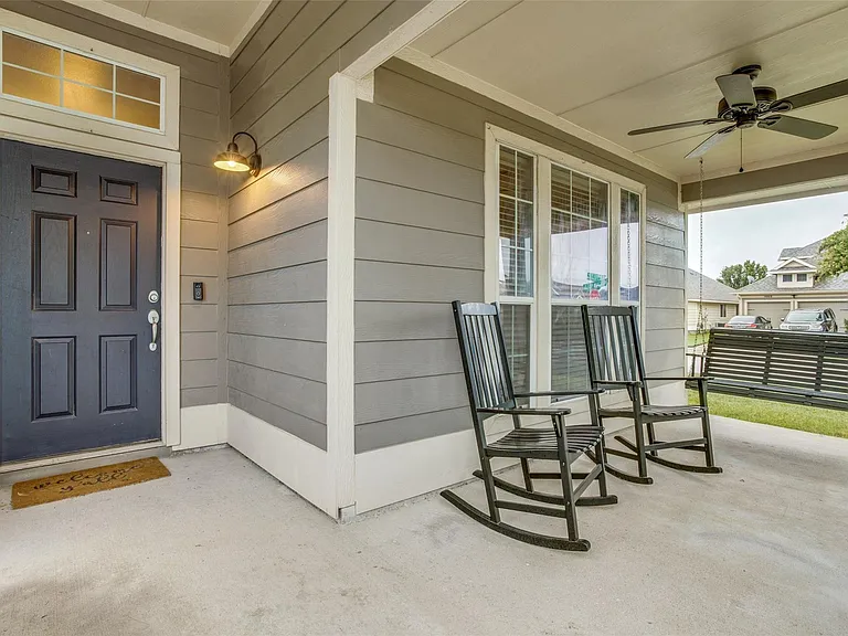 9800 Old Field Dr — Photo 14