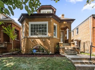 3134 N Lowell Ave #1, Chicago, IL 60641