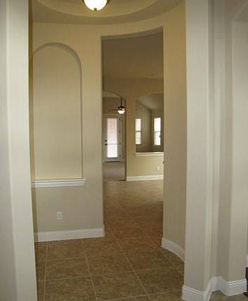 3rd image of 5516 Ivyridge Ln