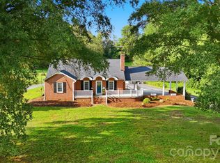 2430 Highway 64/90 None W, Taylorsville, NC 28681