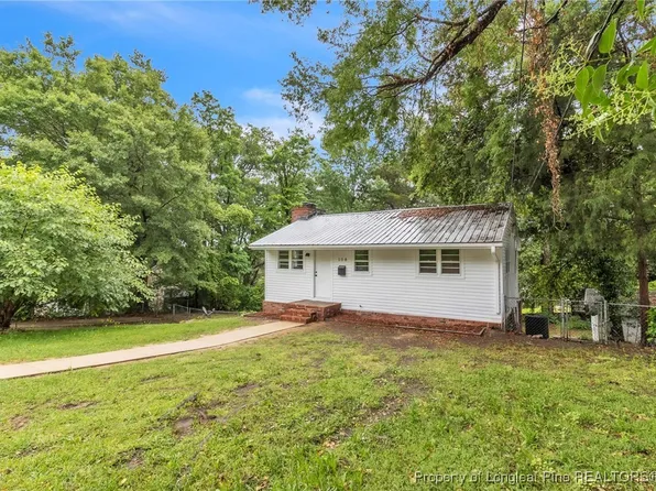 108 Buckingham Ave, Fayetteville, NC 28301