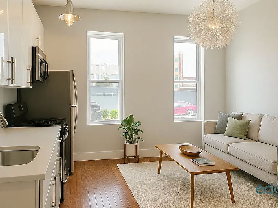 1st image of 2372 Pacific St #3