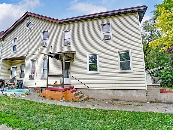2nd image of 7217 Van Kirk Ave #3