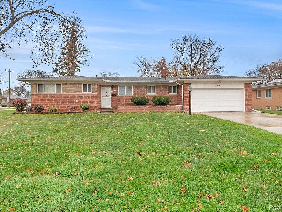 1st image of 22622 Avon Ln