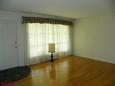2nd image of 265 Palm Dr
