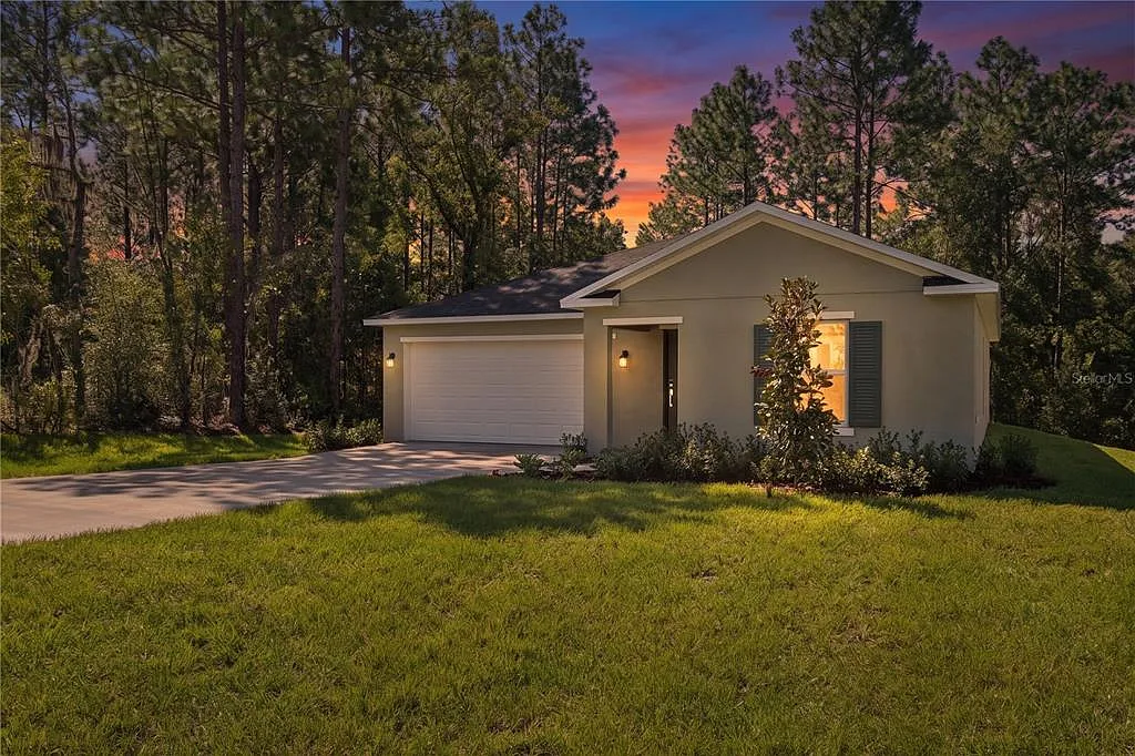 3 bed, 2.0 bath, 1487 sqft, $1,850 — Photo 3