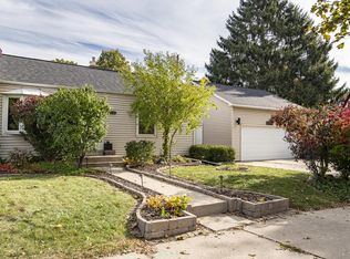 3334 S Ellen St, Milwaukee, WI 53207