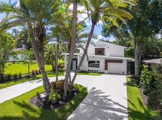 1656 Blue Heron Dr, Sarasota, FL 34239