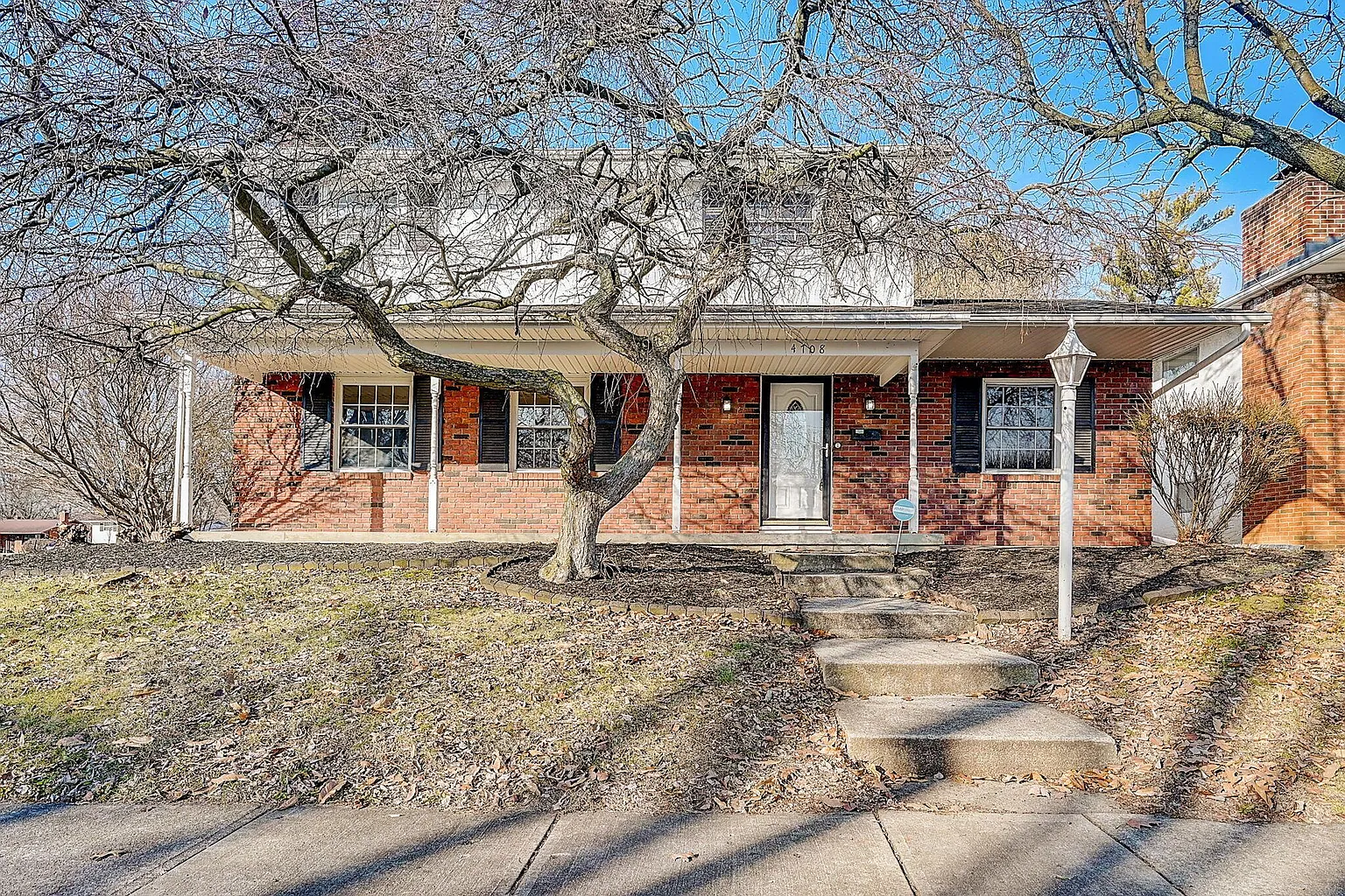 4708 Belfast Dr photo 1