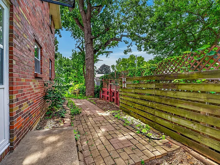 Extra outdoor living space