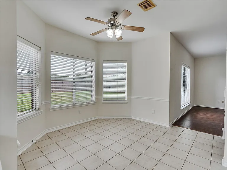 4510 Chestnut Meadow Dr — Photo 14