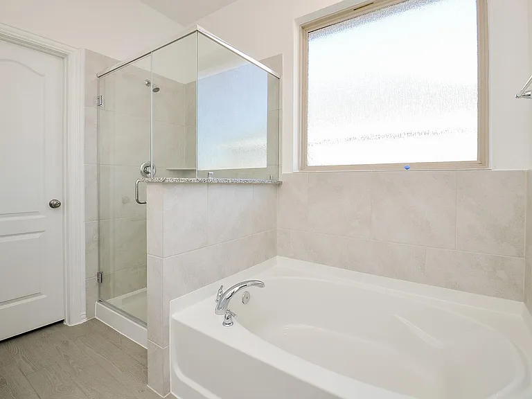 7919 Royal Palm Dr — Photo 18