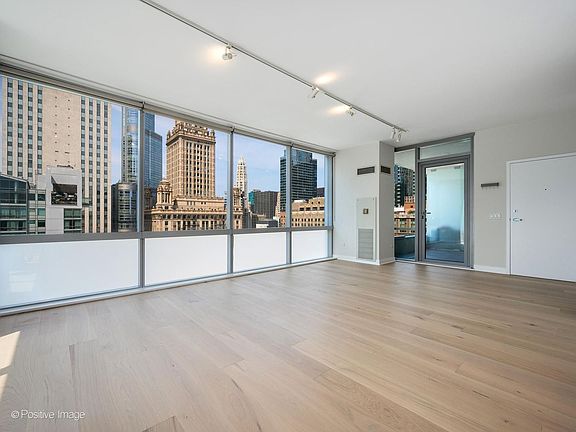 3rd image of 8 E Randolph St Unit 2105
