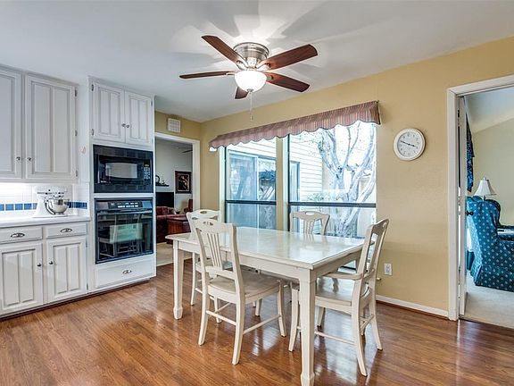 3rd image of 5124 Meadowcreek Dr