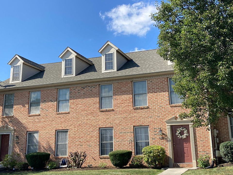 2nd image of 165 Hunters Ridge Dr