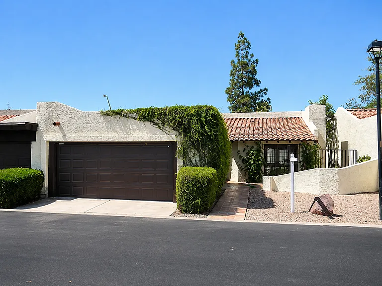 1301 W Rio Salado Pkwy — Photo 1