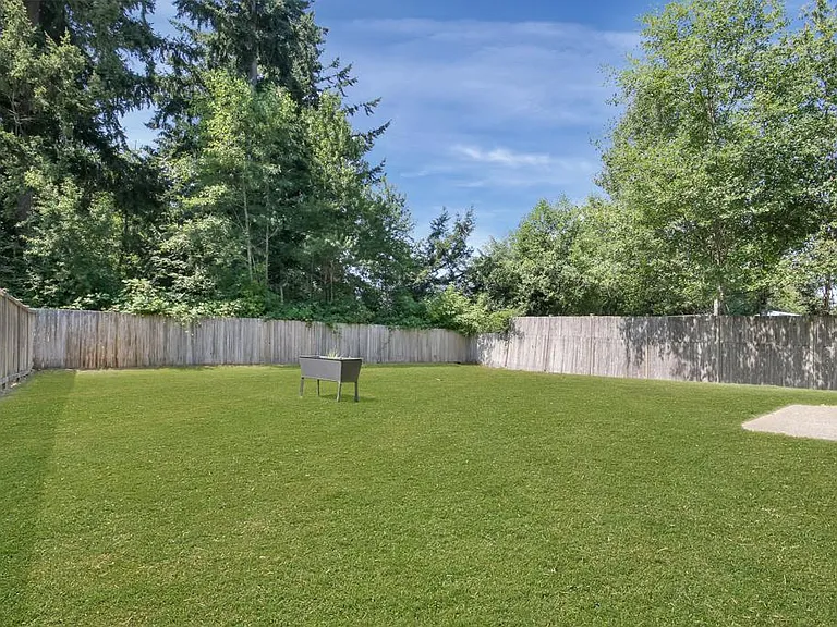 8409 136th Street Ct E — Photo 23