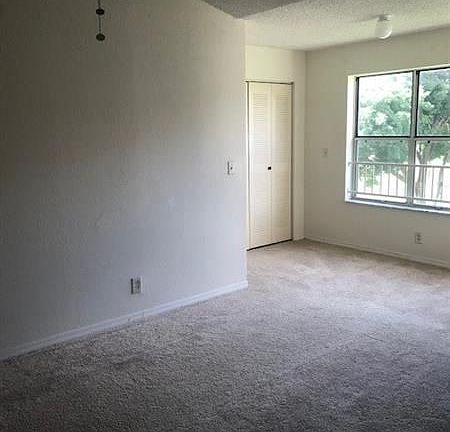 3rd image of 3460 Pinewalk Dr N APT 334
