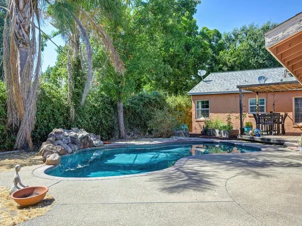 8928 Truman St, Elk Grove, CA 95624